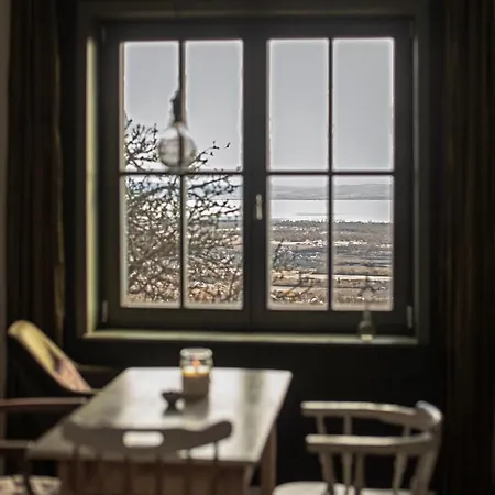 Vulkán Nyúlontúl Apartman *