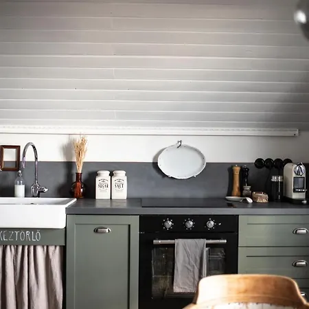 Vulkán Nyúlontúl Mencshely